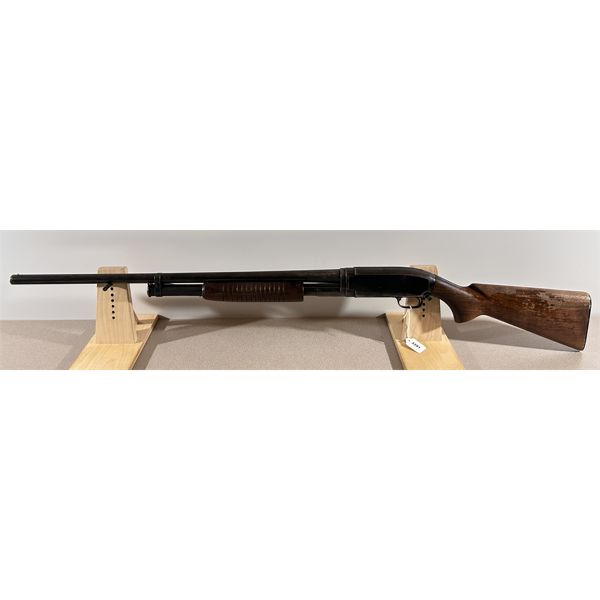 WINCHESTER MODEL 12 IN 12 GA