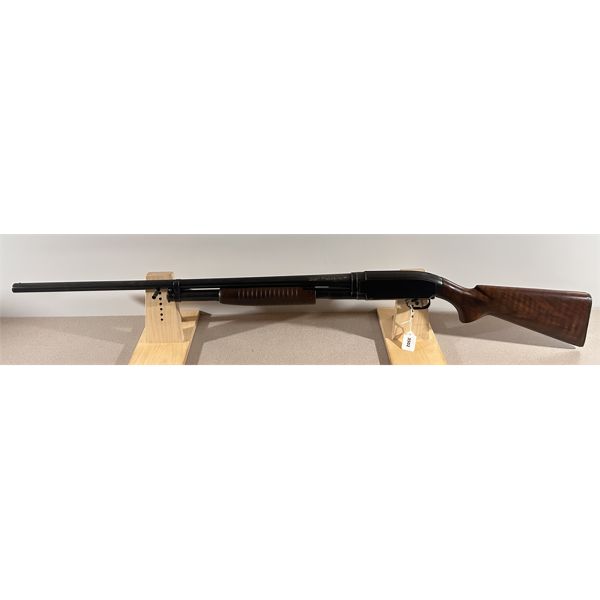 WINCHESTER MODEL 12 IN 12 GA