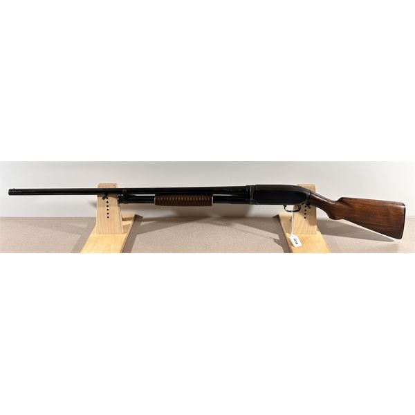 WINCHESTER MODEL 12 IN 12 GA