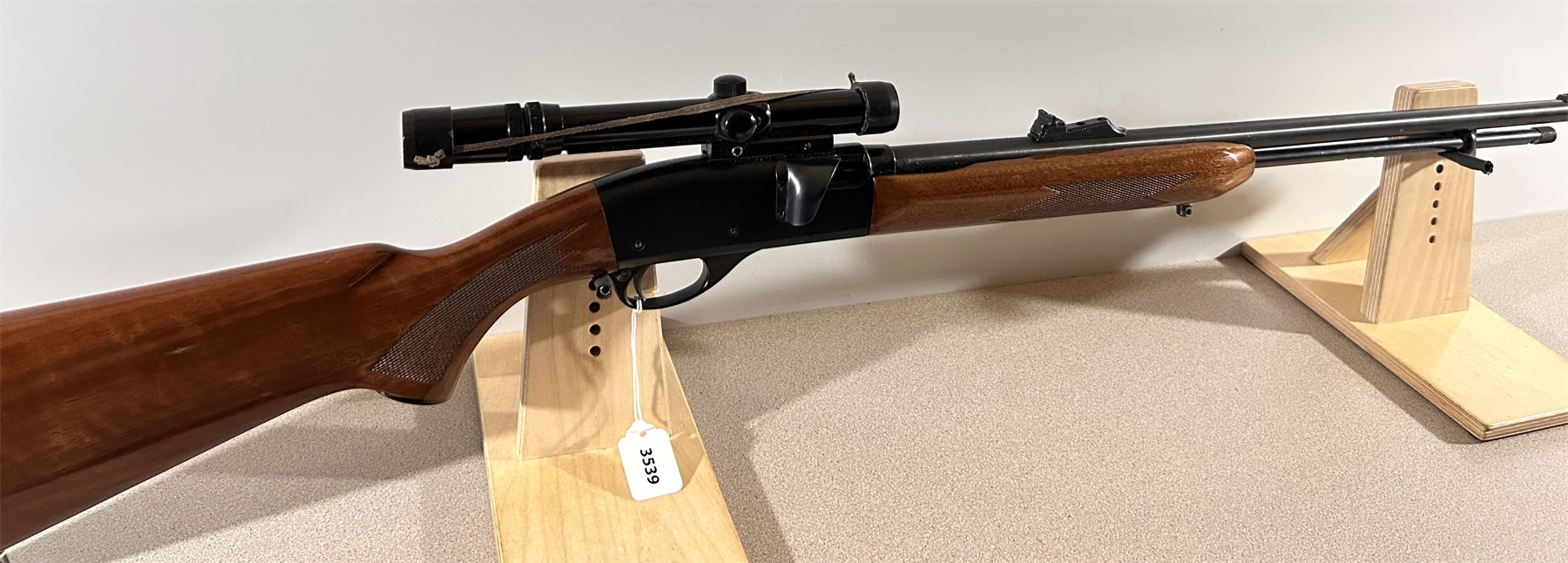 REMINGTON MODEL 552 SPEEDMASTER IN .22 S L LR - Kidd Family Auctions