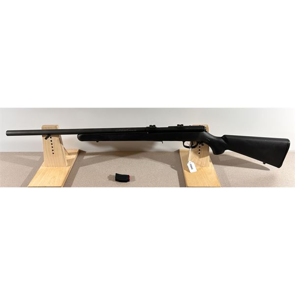 SAVAGE MODEL 11 IN .22 LR