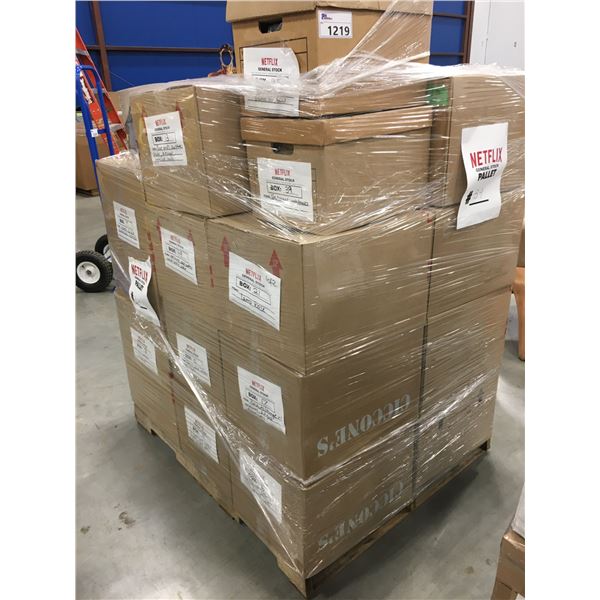 PALLET OF ASSORTED BOXED HOME DECOR ITEMS-LAMPS, BASKETS, BOOKENDS, DECORATIVE TRAYS, PILLOWS,