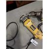 Image 3 : DEWALT DRYWALL GUN AND CUTOUT TOOL