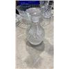 Image 5 : CRYSTAL LIDDED DISH, 2 BOWLS, VASE AND SYRUP DISPENSER