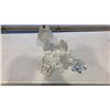Image 1 : CRYSTAL AND GLASS TABLE LAMP, BIRD FIGURES, FLOWER CANDLE HOLDER, ETC