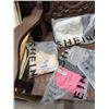 Image 2 : LOT OF NEW WOMENS CLOTHING SIZE M