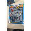 Image 2 : 6 NEW WILD KRATTS HEROES AND VILLAINS GIFT SETS