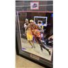 Image 2 : LEBRON AND KOBE BRYANT CAVALIERS FRAMED PRINT