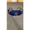 Image 8 : BOX OF SUNGLASSES