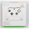 Image 1 : XBOX ONE WHITE WIRELESS CONTROLLER WITH ORIGINAL