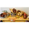 Image 1 : Autumn and Thanksgiving Decor Lot