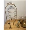 Image 6 : Brass Tone Candle Holders and Decor