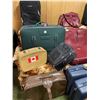 Image 4 : Large Luggage Lot