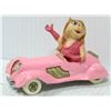 Image 1 : 1970S CORGI MS PIGGY CAR