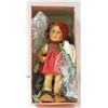 Image 1 : 1953 GOEBEL HUMMEL 10IN DOLL W TAG