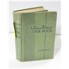 Image 1 : 1946 AMERICAN WOMAN COOK BOOK