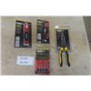 Image 1 : 2 Klein Tool Flashlights, Drill Tap Tool Kit, All Purpose Pliers - All New 