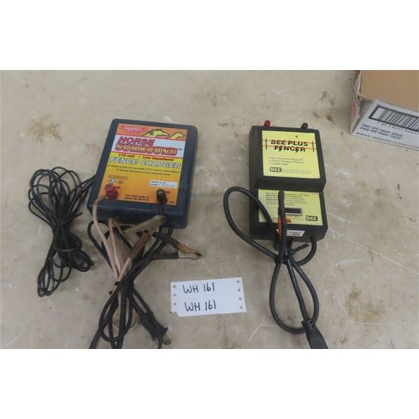 Bee Plus 4000 Watt Electric Fence, Parmak Battery Operated Fence Charger 