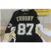Image 4 : CCM Sidney Crosby Size 52 Jersey with Tie Down