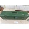 Image 2 : 1944 Green Ammo Box 31x9x9'' , Rifle Scope, Gun Cleaning Kit, Wood Gun Rack 
