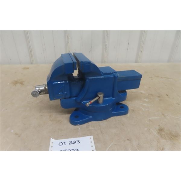 4'' Table Vice # 100 - Swivels 