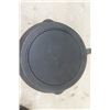 Image 6 : 3 Cast Iron Frying Pans - 10.5", 9.5", 8.5" - 2 Lodge + 1 Unmarked