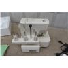 Image 5 : Kenmore Overlook Serger Sewing Machine - Tested Runs 