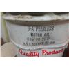 Image 4 : BA 5 Gal Motor Oil Pail + Metal Gas Can 2.5 Gal