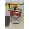 Image 5 : BA 5 Gal Motor Oil Pail + Metal Gas Can 2.5 Gal