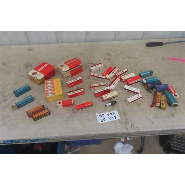 New Old Stock Spark Plugs; Autolite, Bosch, Motorcraft, Prestolite