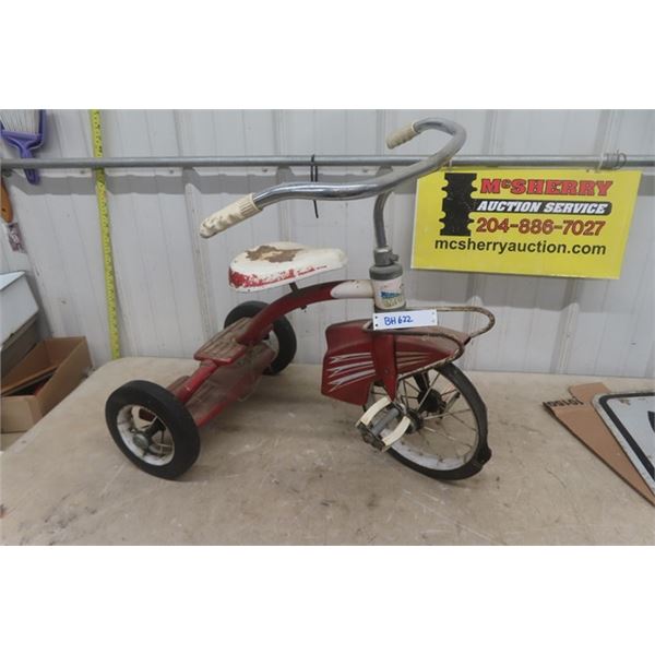 Vintage Murray Tricycle , Needs a Front Tire - Great Looking Bike