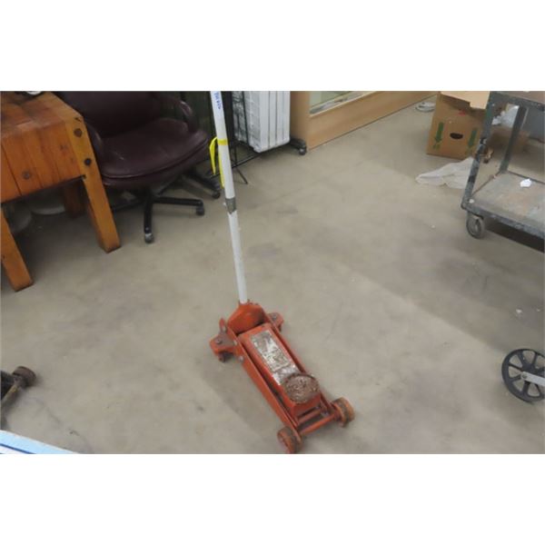 Central Hydraulics 3 Ton Floor Jack 