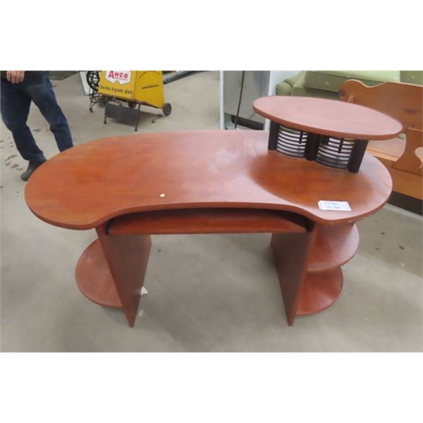 Modern Computer Desk 30"x 37" x 60" 