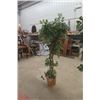 Image 3 : 2 Artificial Plants - Approx. 80'' Tall 
