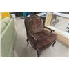 Image 1 : Drexel Heritage Super Comfy Sitting Chair - Thick Plush Upholstery
