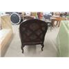 Image 4 : Drexel Heritage Super Comfy Sitting Chair - Thick Plush Upholstery