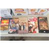 Image 5 : 2 Boxes ASsorted VHS Movies ; Star Wars, Braveheart, Raiders plus more