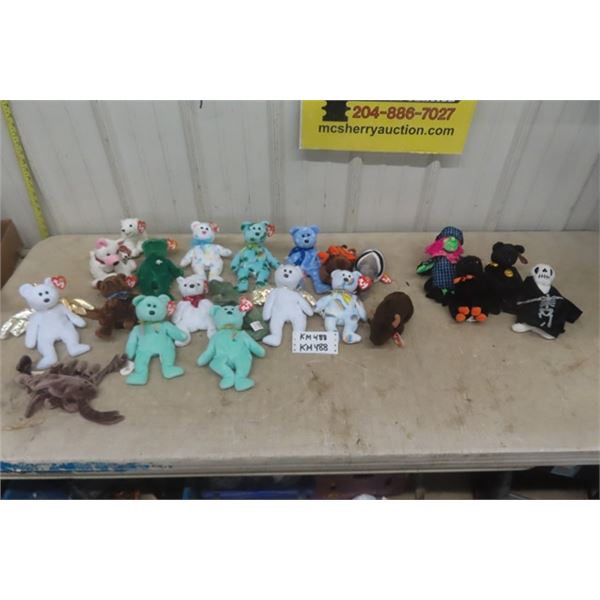 22 Assorted TY Beannie Plush Toys - Many Bears, Buffalo, Crab + 4 Halloween