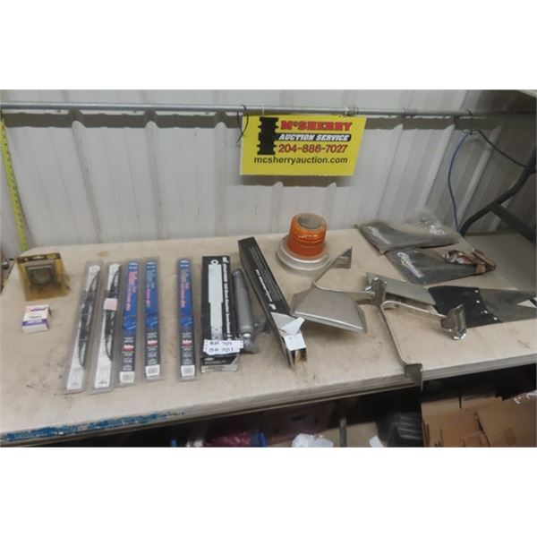 5 New Tico Wiper Blades 15-170, 2 New Shocks, 2 Extension Mirrors, Beacon Light, 6 Mudflaps ( 3 pair