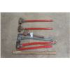 Image 1 : 2 Sledge Hammers, 3 Axes, 2 Axe Handles, 1 Pick