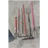 Image 2 : 9 Yard Tools; Forks, Rakes, Hoe, Broom