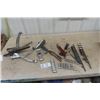 Image 1 : 2 Gear Pullers, Vice Grips, Allen Wrenches, Sockets 1/2" + 3/8" 