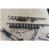 Image 6 : 2 Gear Pullers, Vice Grips, Allen Wrenches, Sockets 1/2" + 3/8" 