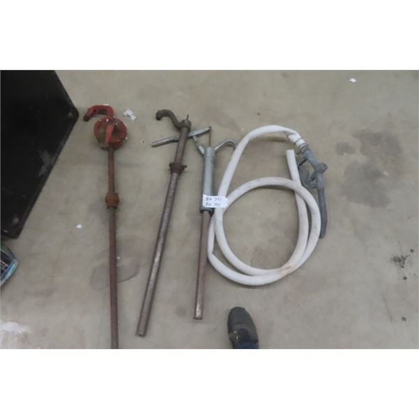 3 Barrel Pumps + Fuel Nozzle