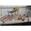 Image 1 : 2 Buck Saws, 3 Pruners, Folding Leg Garden Bench