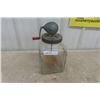 Image 1 : 6 Qt Blow Square Glass Butterchurn