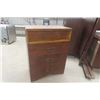 Image 1 : 4 Drawer Dresser 18" x 32" x 44" 