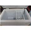 Image 2 : Beaumark Deep Freezer 21"×34"×35"