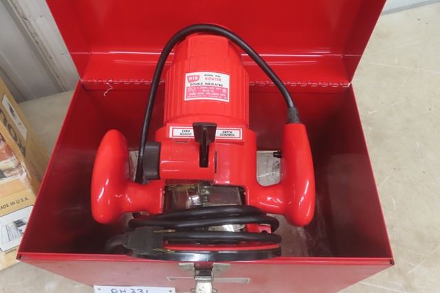 WEN Router in Metal Case, Router + Jigsaw Table in Box Never Opened