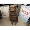 Image 1 : Wooden Barrel Washing Machine with Supreme Wringer 24"w by 29" t